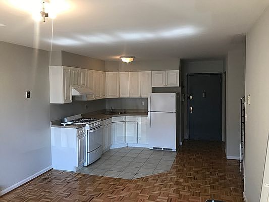 5th image of 26-39 30th St #1B