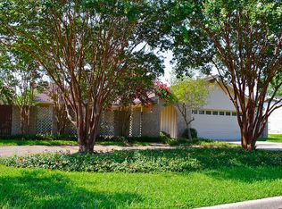 1416 Cromwell Dr, Denton, TX 76209
