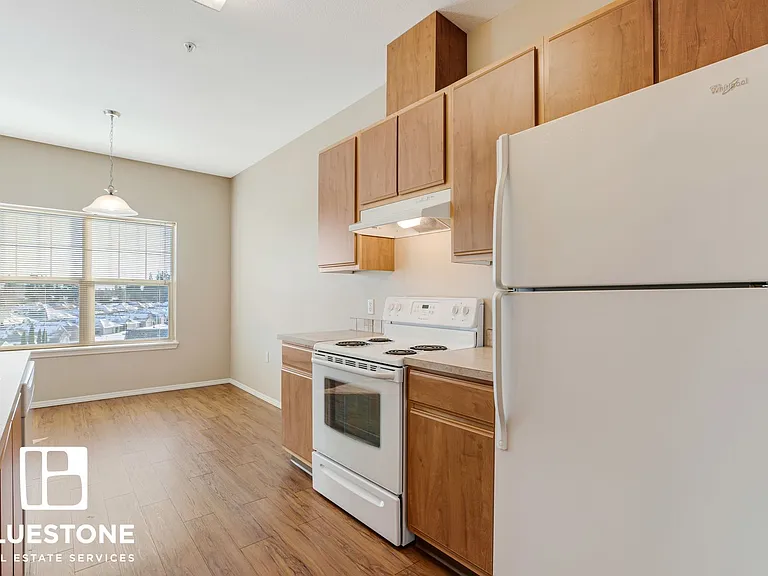 Hawk's Point Apartments — Photo 24
