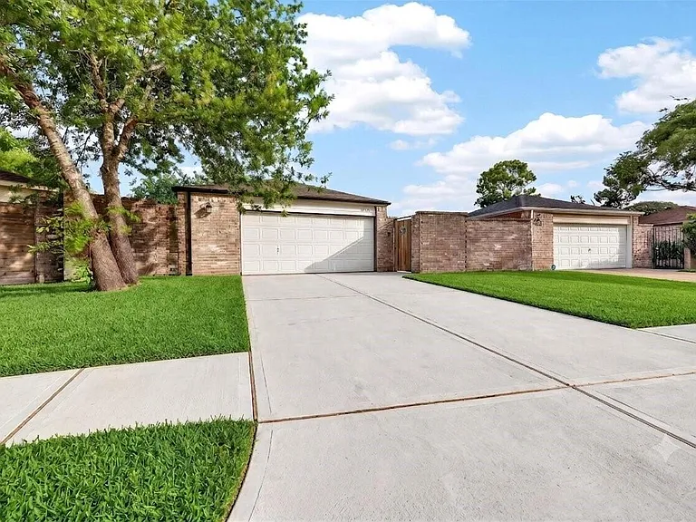 16134 Highlander Dr — Photo 4