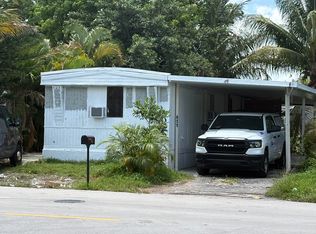 411 Commodore Dr, Fort Lauderdale, FL 33325