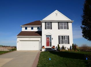 11319 Northridge Cir, Gretna, NE 68028