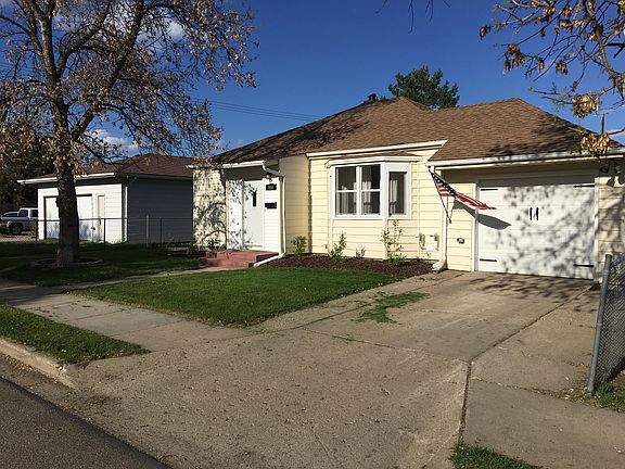 3rd image of 440 17th St NW