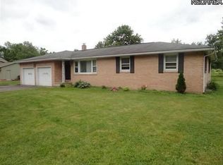 1732 N Orchard Rd NE, Bolivar, OH 44612