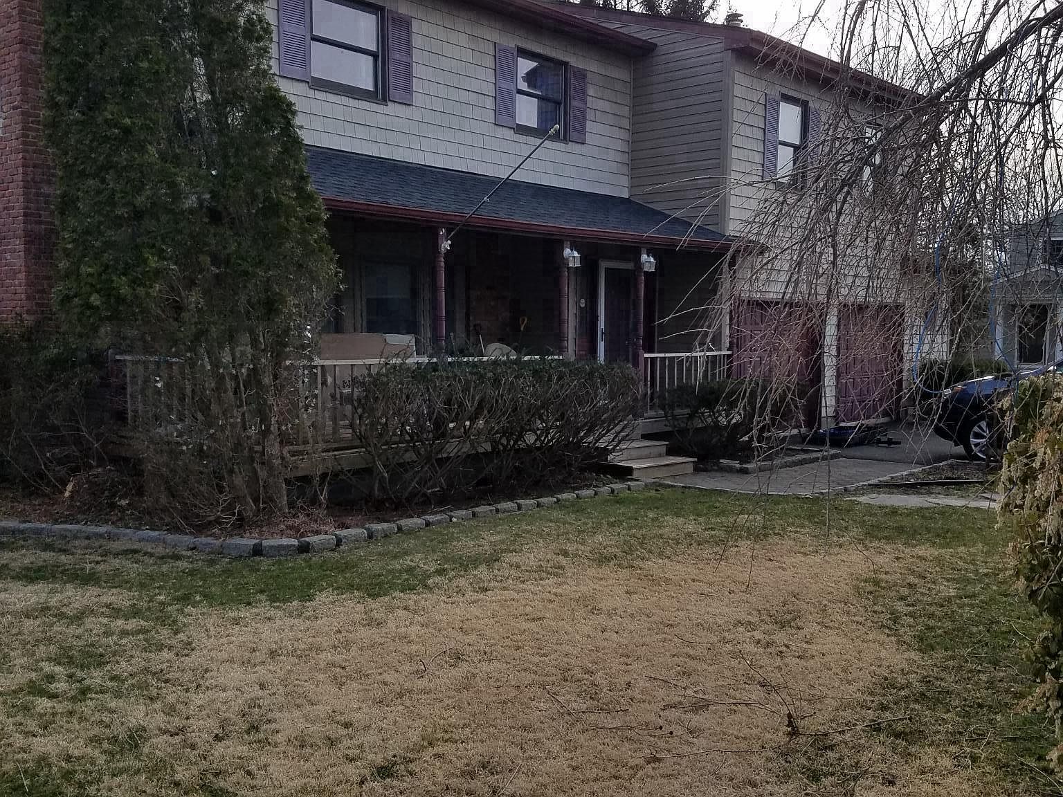 8 Red Bridge Rd, Center Moriches, NY 11934 Zillow