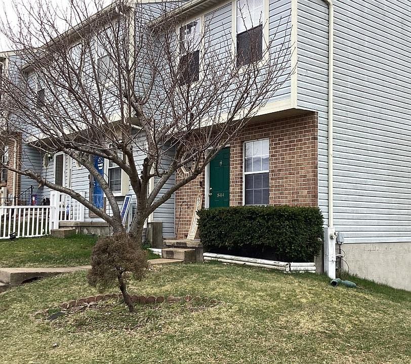 1st image of 844 Olive Branch Ct