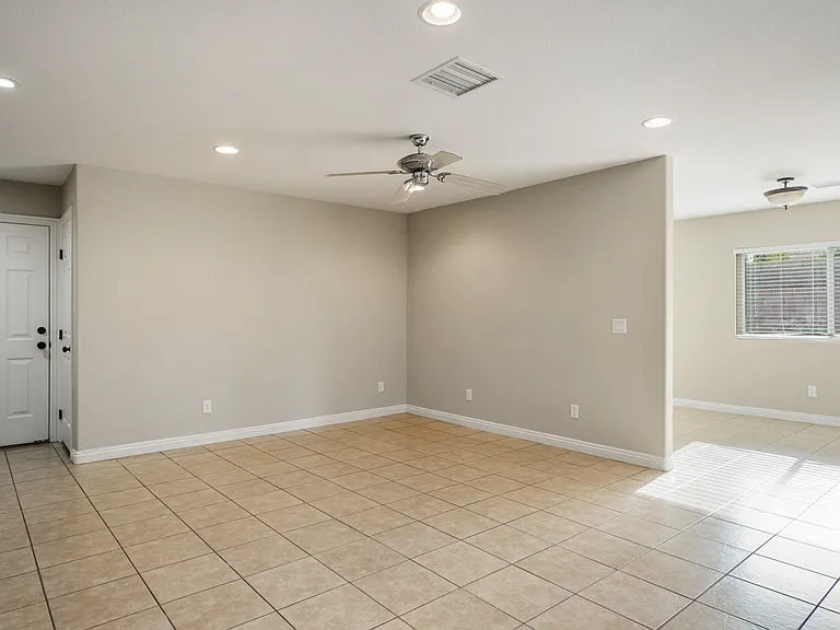 5045 Sepulveda Blvd — Photo 17