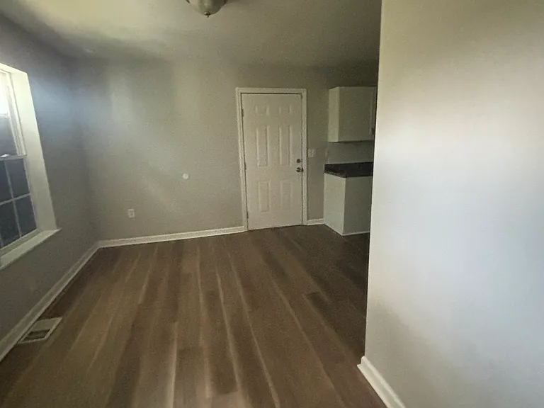 934 Joseph E Boone Blvd NW — Photo 7