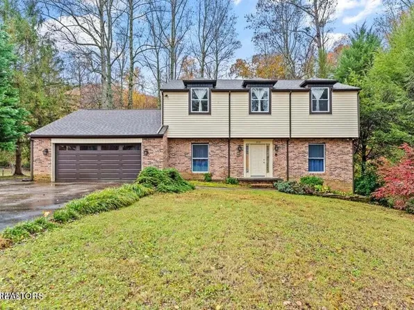 122 Baypath Dr, Oak Ridge, TN 37830