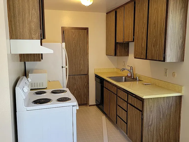 3419 Carlson Blvd #2 — Photo 7
