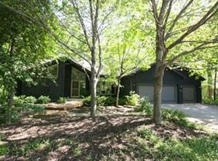 5315 NW Bluff Way, Parkville, MO 64152