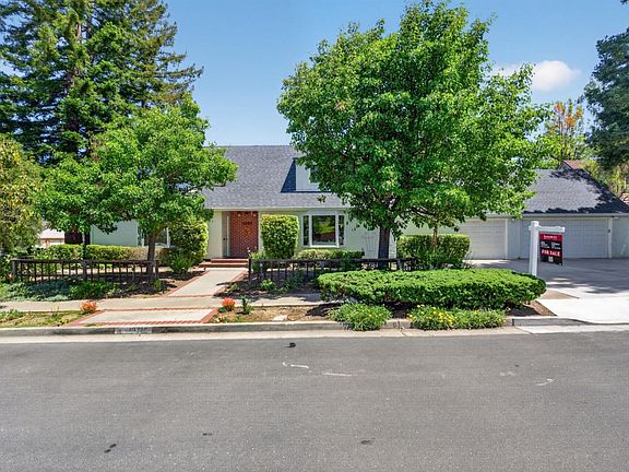 2nd image of 10380 Lockwood Dr