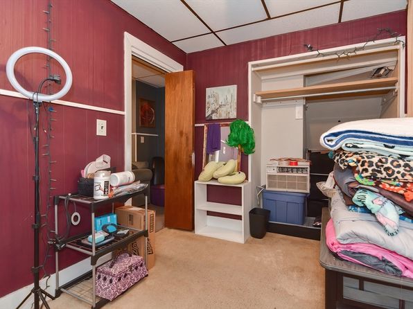 boston-massachusetts-59121008 picture