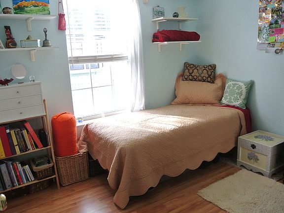 Bedroom #1