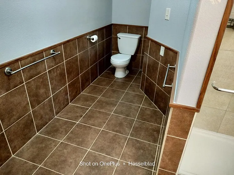 25420 Redwood Ln — Photo 9