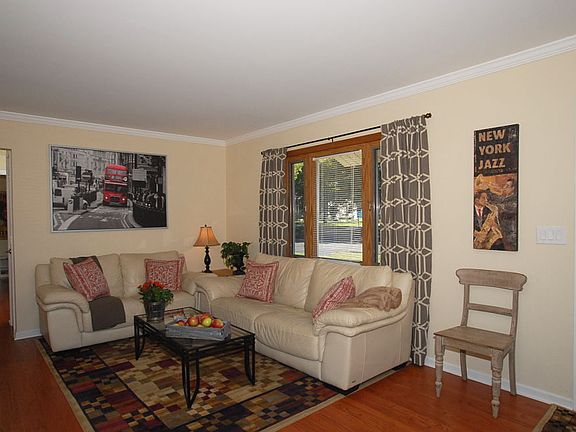 3rd image of 8257 N 52nd St