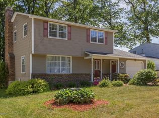 2504 Marilyn St SW, Wyoming, MI 49519