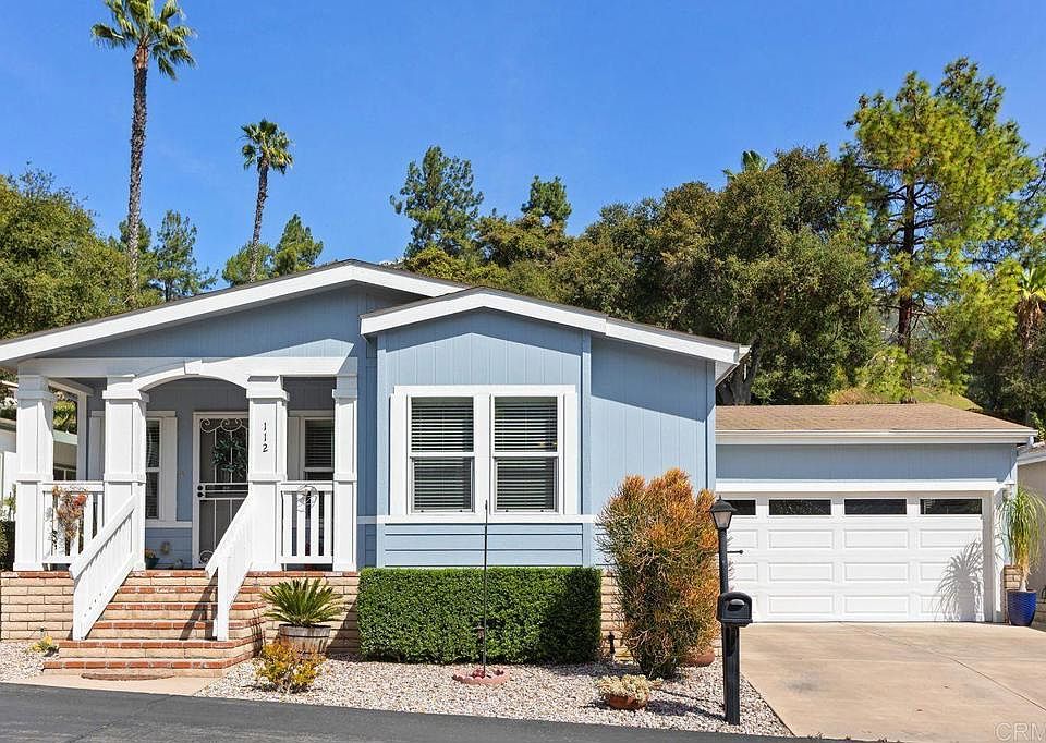 1st image of 8975 Lawrence Welk Dr Space 112