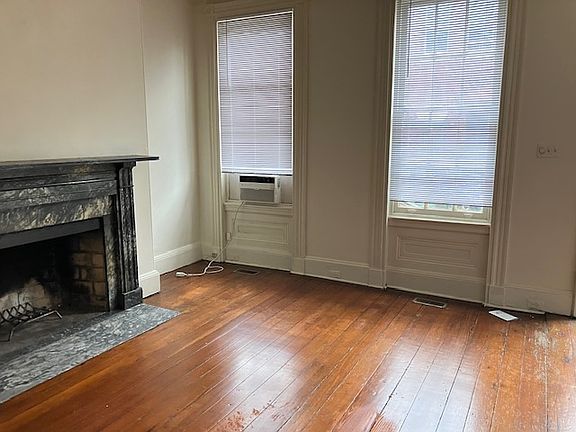2nd image of 220 Fitzwater St APT 1F