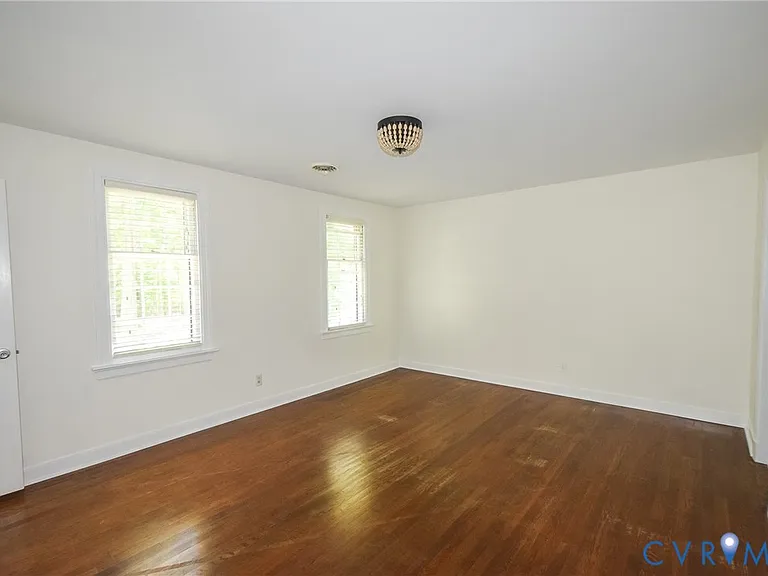 13921 Whitechapel Rd — Photo 20
