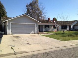 270 N Pettis Way, Porterville, CA 93257