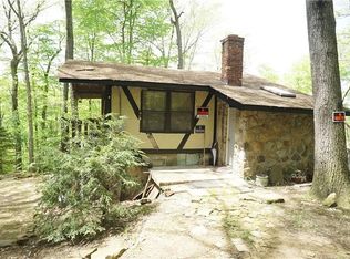 237 Spring Valley Rd, Evans City, PA 16033