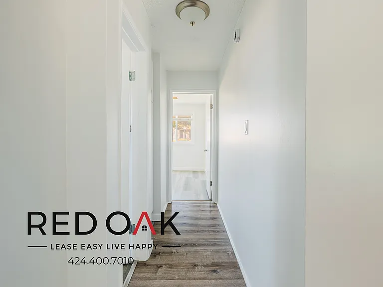 111 W Del Amo Blvd #6 — Photo 16