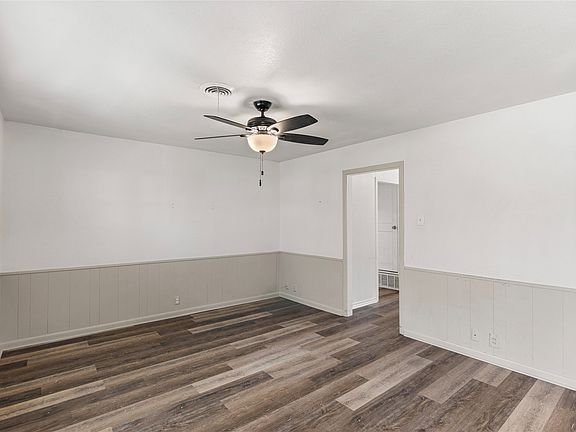 4th image of 1204 Elmwood St