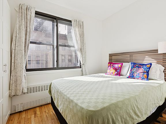 4th image of 205 E 89th St APT 4A