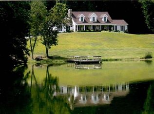 1715 Powder Mill Rd, Elk Creek, VA 24326