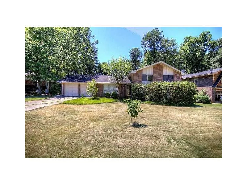 4459 Abingdon Dr photo 1