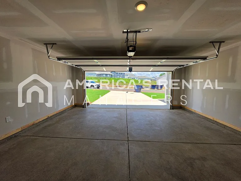 9278 Parkway Gardens Loop — Photo 21