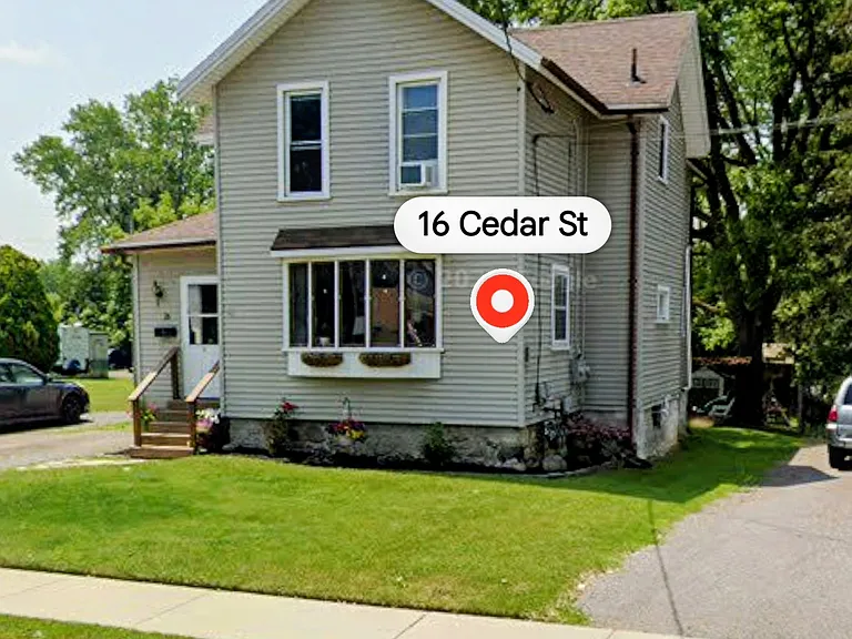 16 Cedar St #18 — Photo 17