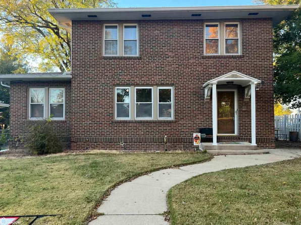 712 N 8th St, Keokuk, IA 52632