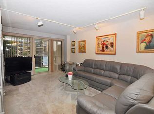 18-15 215th St APT 2H, Bayside, NY 11360