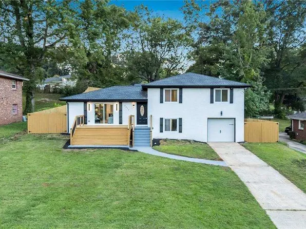2377 Fontaine Cir, Decatur, GA 30032