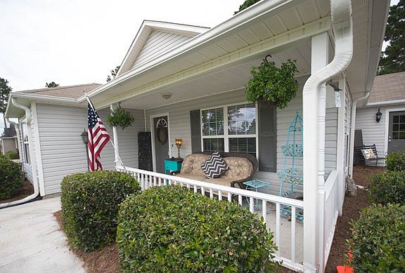 3rd image of 5630 Emily Ln