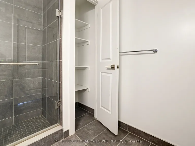 15 Glebe St #1304 — Photo 25