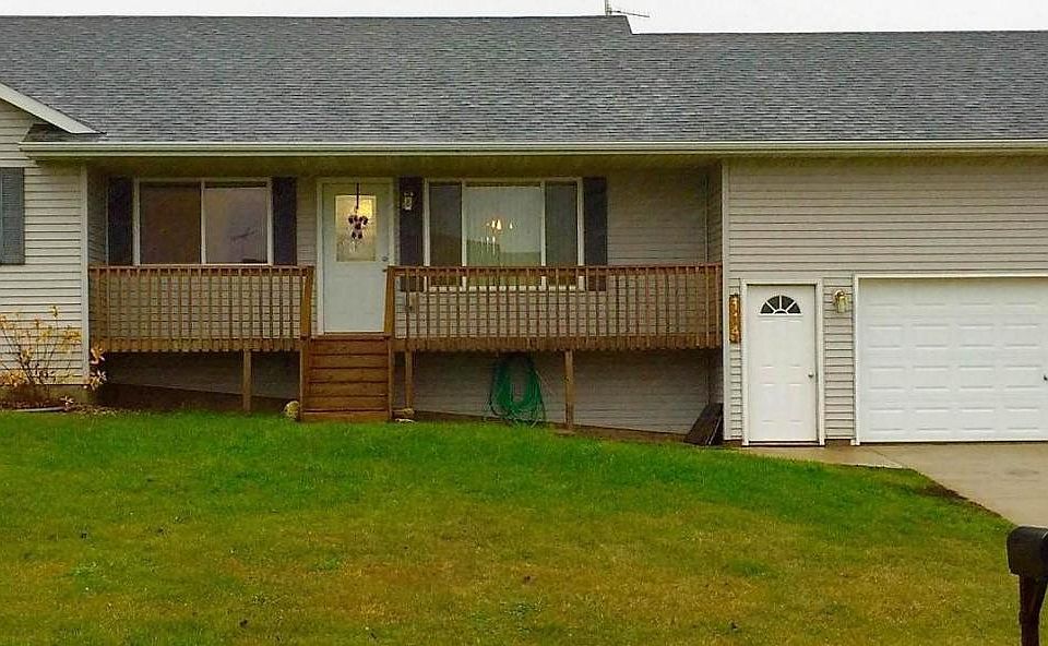 1st image of 114 Birch Ave