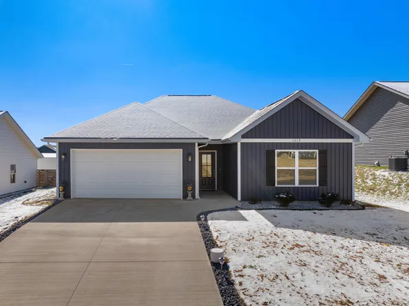 1213 Cole Dr, Talbott, TN 37877