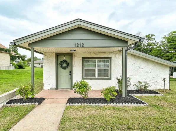 1212 E Cleveland Ave, Guthrie, OK 73044