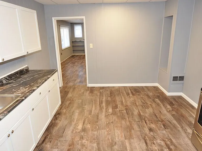 544 Fair Ave NW #A — Photo 3