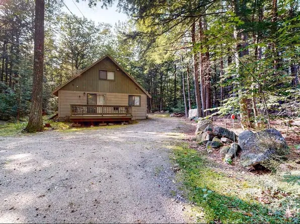 30 Blue Jay Lane, Bridgton, ME 04009