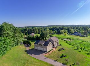 9 Casparius Farm Way, Falmouth, ME 04105