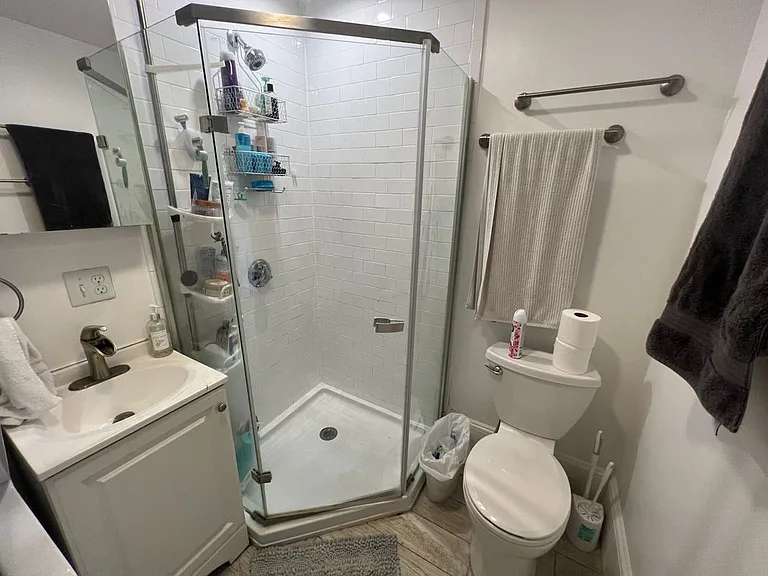 48 Lowell St #2 — Photo 18