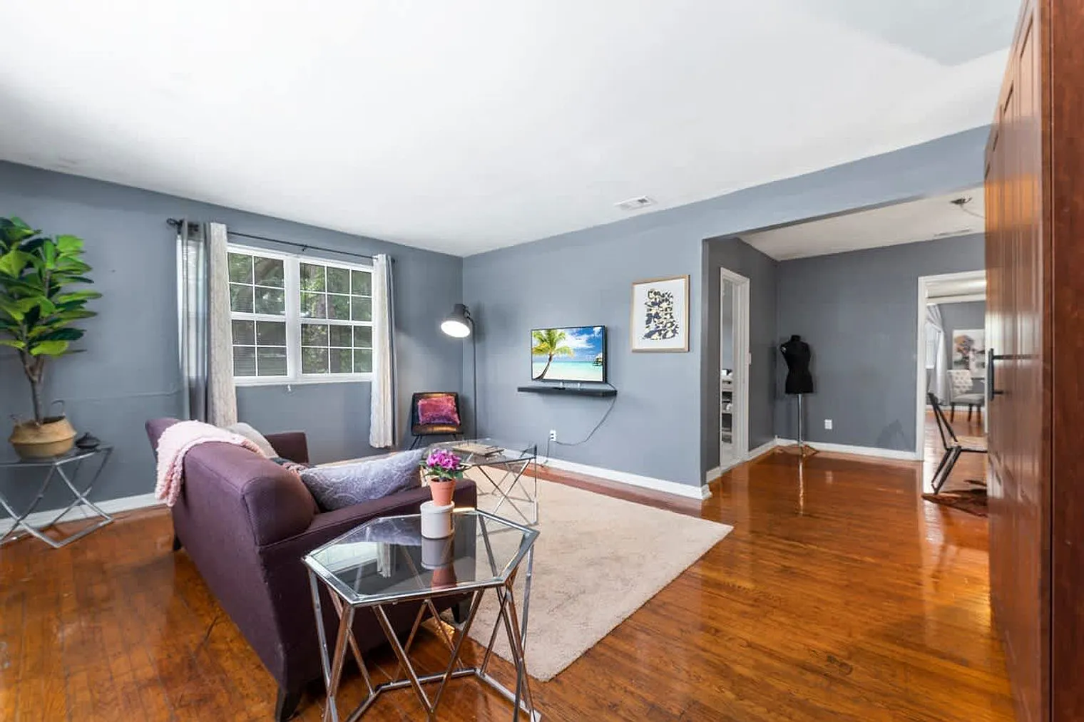 1 bed, 1.0 bath, 893 sqft, $2,459 — Photo 3
