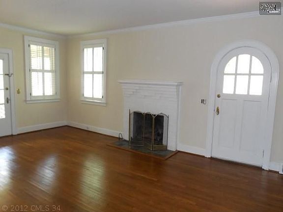 3rd image of 3505 Wilmot Ave