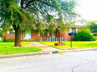 2301 SE 11th St, Mineral Wells, TX 76067