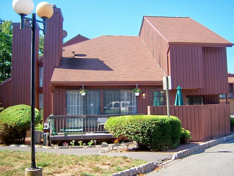 1st image of 21 BLOOMINGDALE DR 2D #2D