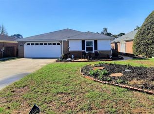 104 Plantation Dr, Warner Robins, GA 31088